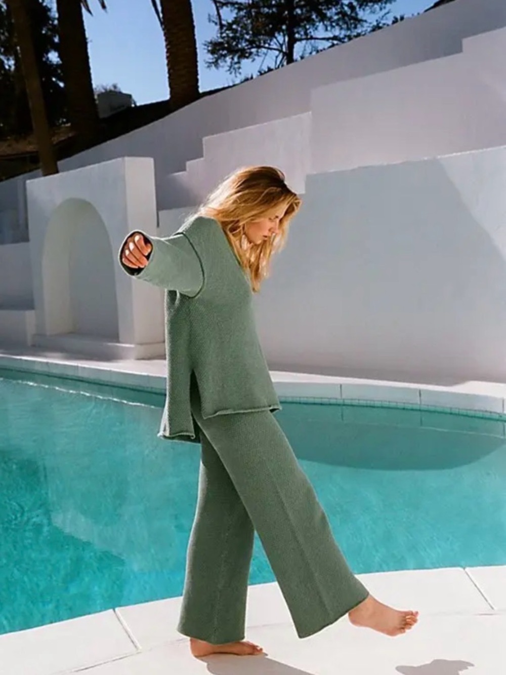 FP Lounge Set - Picture 2 of 4